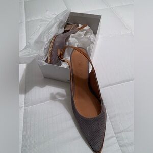 Sundance "Bernadette" Dove Grey sling back heels made in Spain